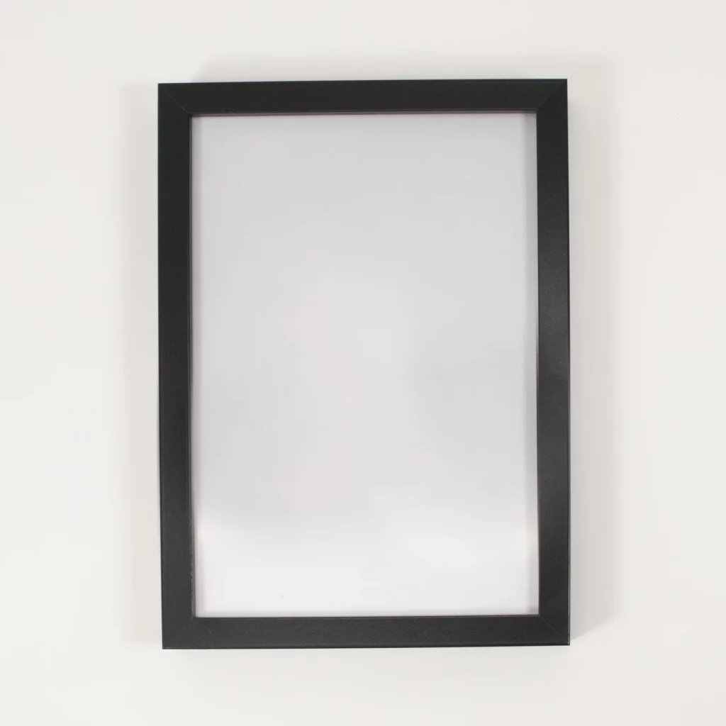 Czarna Rama 21x30 cm - prosta funkcjonalność - rent4events.pl, rent4wedding.pl.